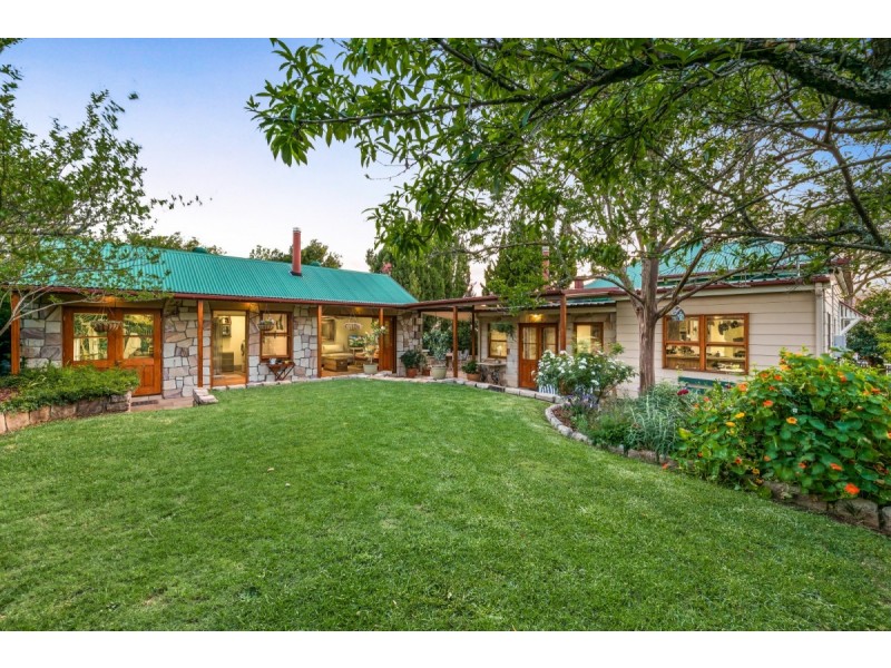 6 Hampshire Street, North Toowoomba QLD 4350