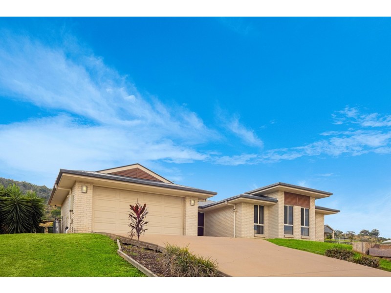 11 Panorama Crescent, Gowrie Junction QLD 4352