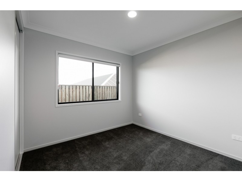 4 Fullbrook Avenue, Highfields QLD 4352