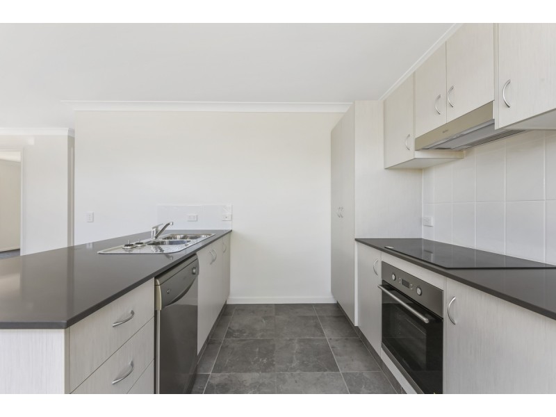 2B Waverley Street, North Toowoomba QLD 4350