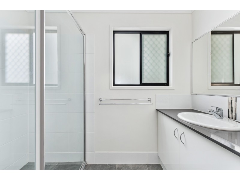 2B Waverley Street, North Toowoomba QLD 4350