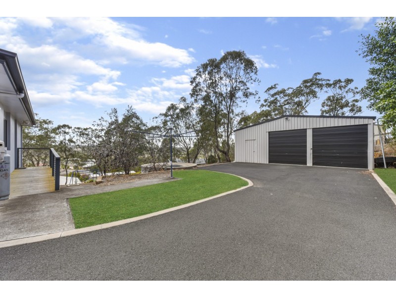 1 Karingal Court, Glenvale QLD 4350