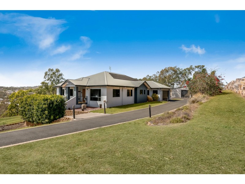 1 Karingal Court, Glenvale QLD 4350