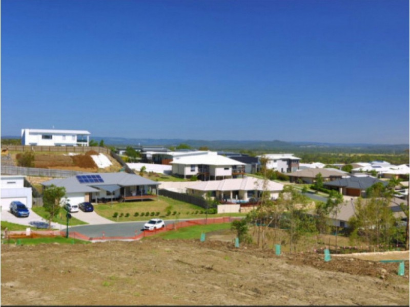 3 Treetop Place, Little Mountain QLD 4551