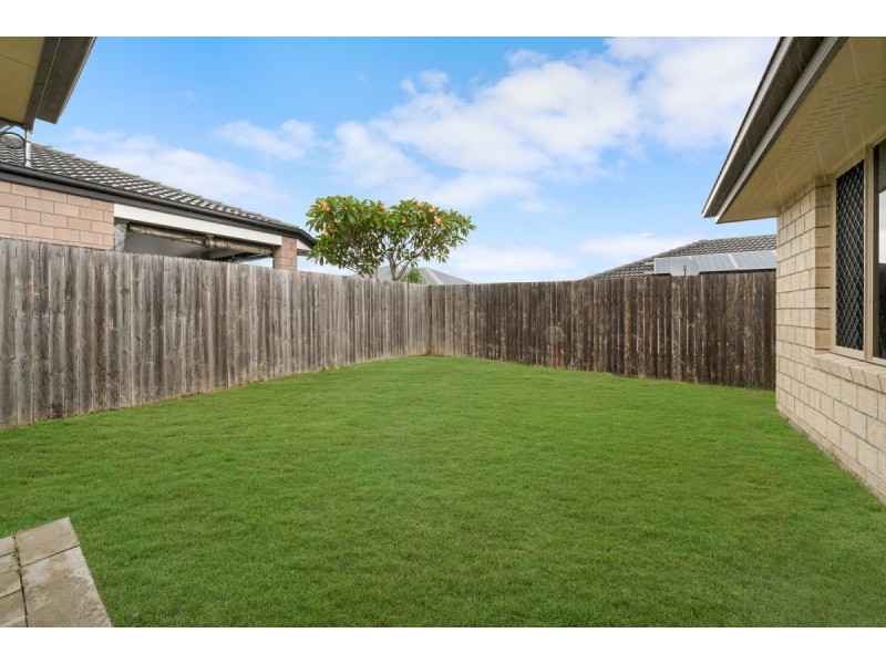 4 Zachary Court, Hillcrest QLD 4118