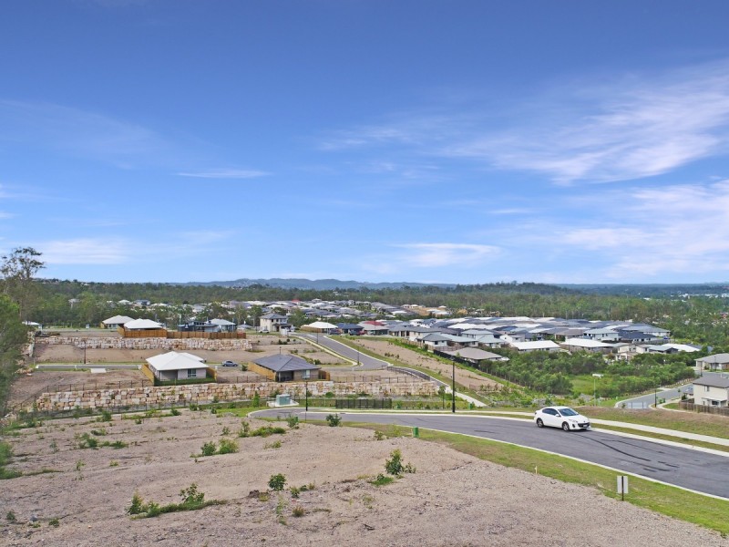 31/21 Centurion Circuit, Holmview QLD 4207