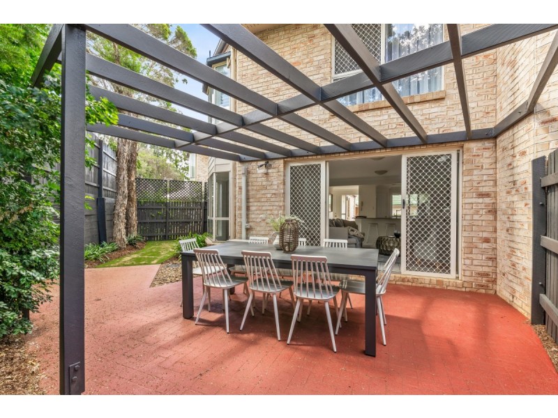 20/279 Mackenzie Street, Centenary Heights QLD 4350