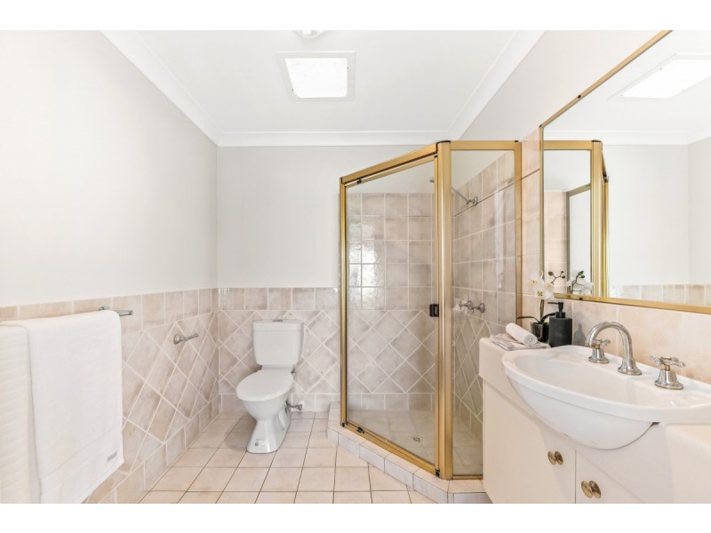 20/279 Mackenzie Street, Centenary Heights QLD 4350