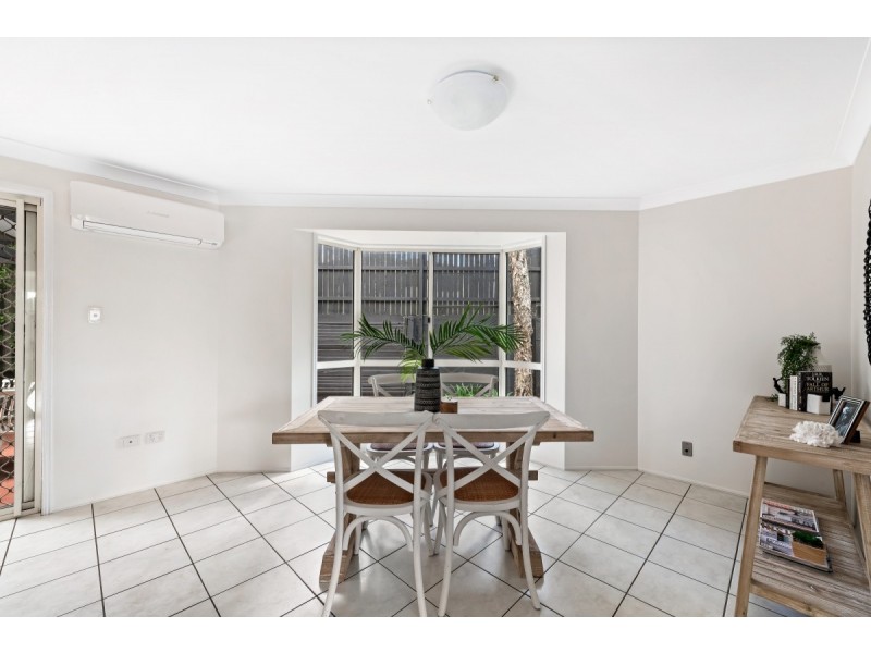 20/279 Mackenzie Street, Centenary Heights QLD 4350