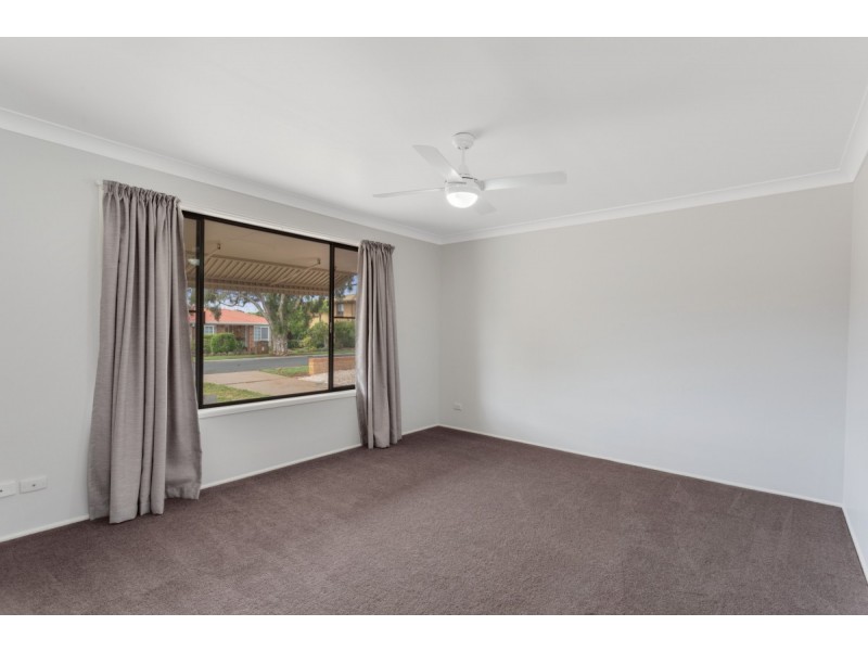 18 Panda Street, Harristown QLD 4350