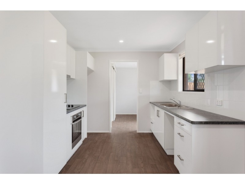 18 Panda Street, Harristown QLD 4350