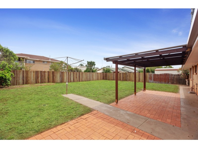 18 Panda Street, Harristown QLD 4350