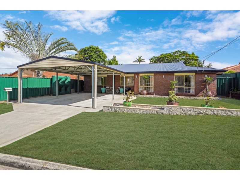 8 Danvers Court, Hillcrest QLD 4118