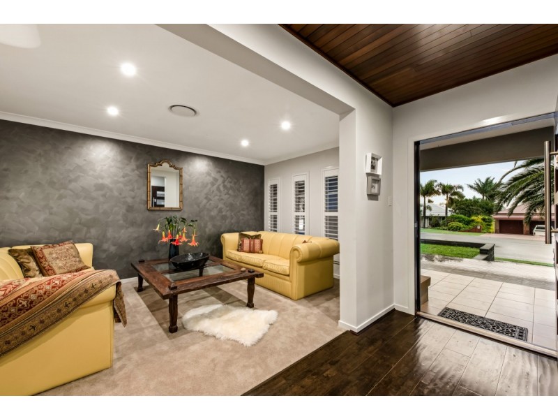 13 Bonville Court, Middle Ridge QLD 4350