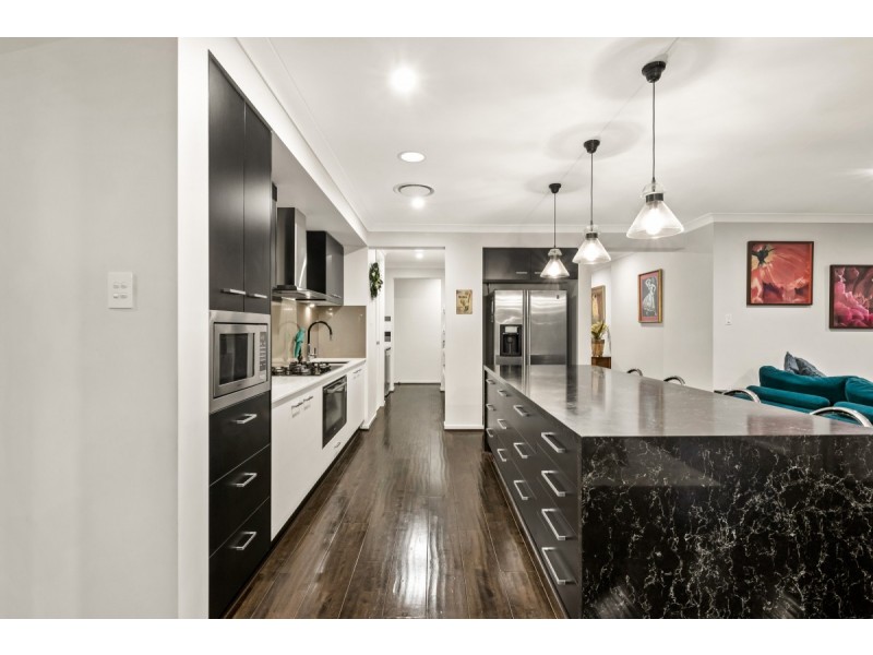 13 Bonville Court, Middle Ridge QLD 4350