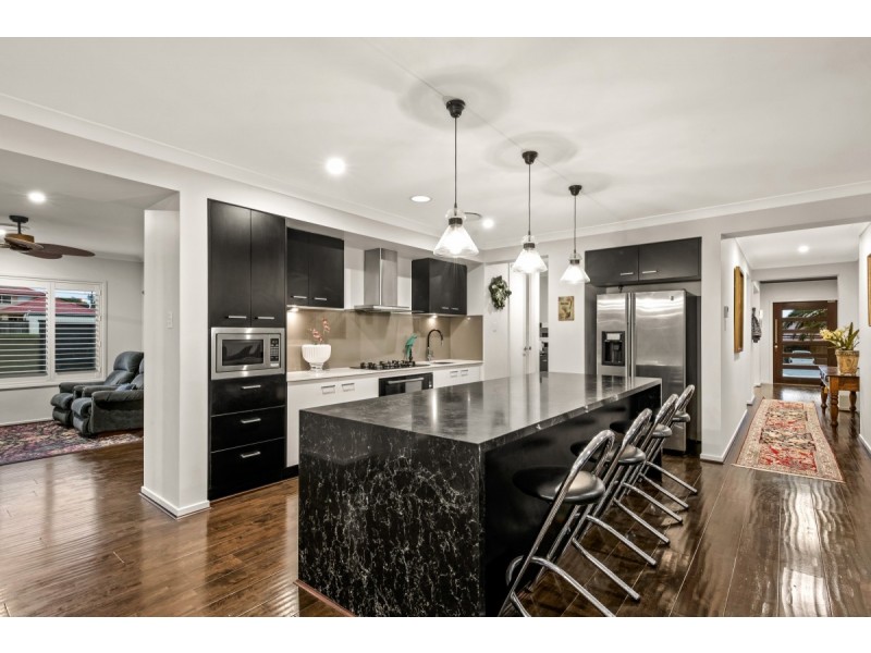 13 Bonville Court, Middle Ridge QLD 4350