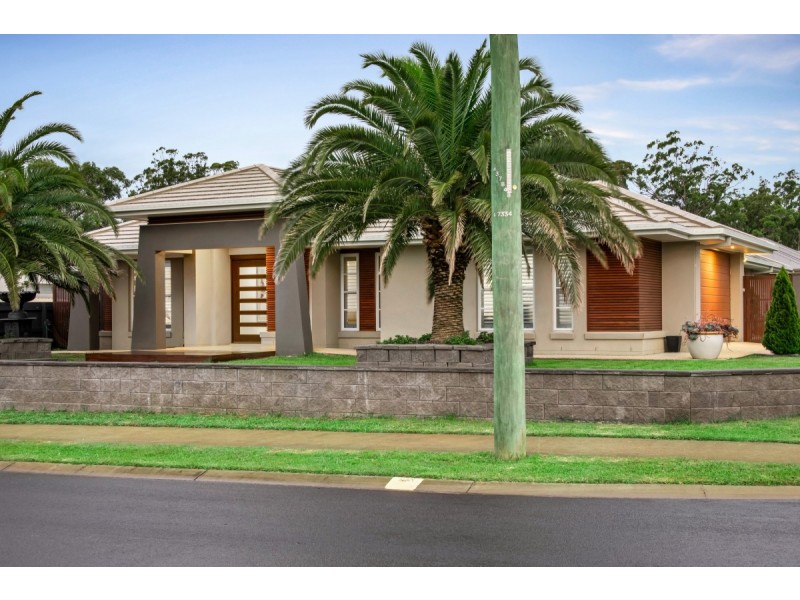 13 Bonville Court, Middle Ridge QLD 4350