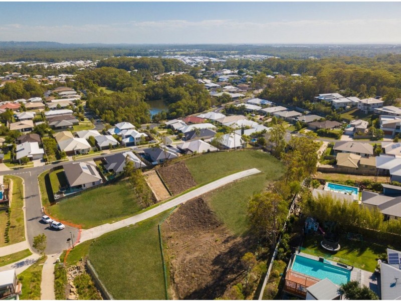 9 Treetop Court, Little Mountain QLD 4551