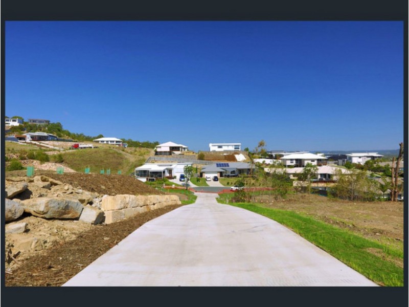 9 Treetop Court, Little Mountain QLD 4551