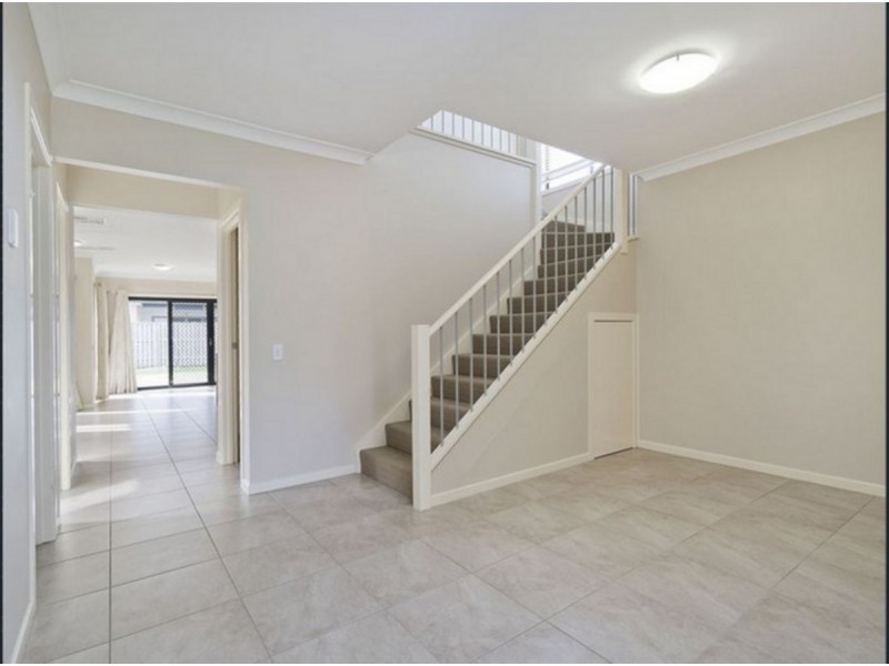 11 Mount Kaputar Avenue, Fitzgibbon QLD 4018