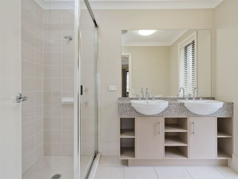 11 Mount Kaputar Avenue, Fitzgibbon QLD 4018