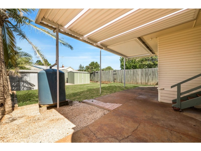 30 Doncaster Street, Newtown QLD 4350