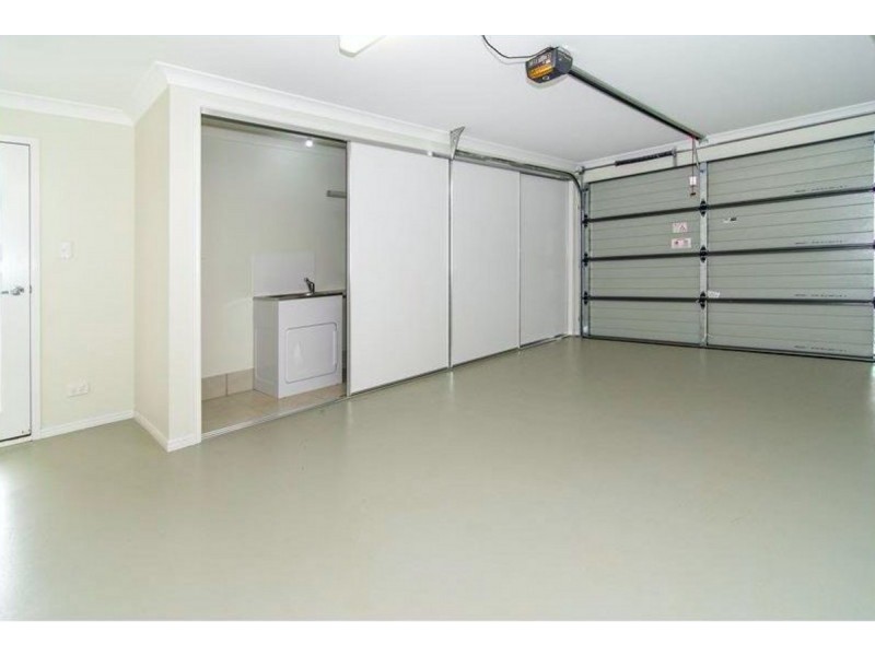 2/16 Tempest Drive, Glenvale QLD 4350