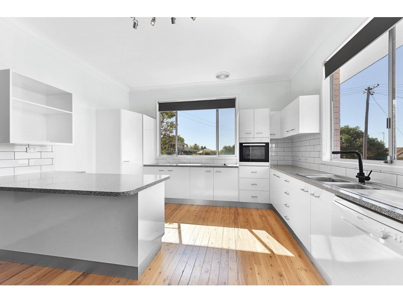 69 Knockator Crescent, Centenary Heights QLD 4350