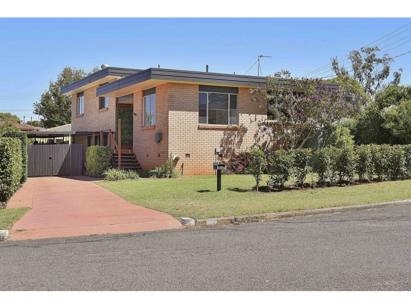 69 Knockator Crescent, Centenary Heights QLD 4350