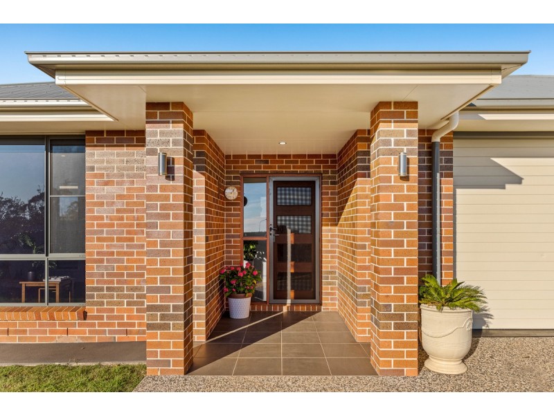 14 Bennett Street, Kleinton QLD 4352