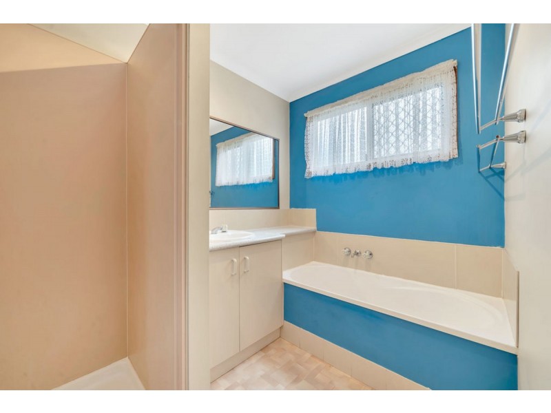 5 McWaters Street, North Toowoomba QLD 4350