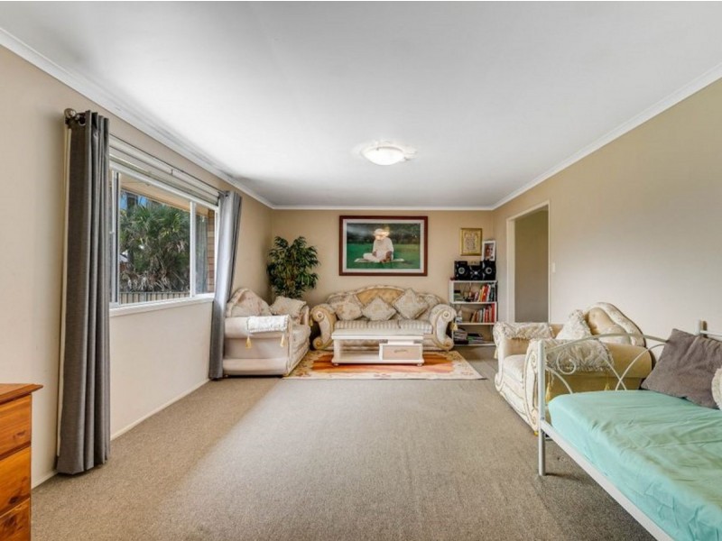 11 Winstanley Court, Newtown QLD 4350