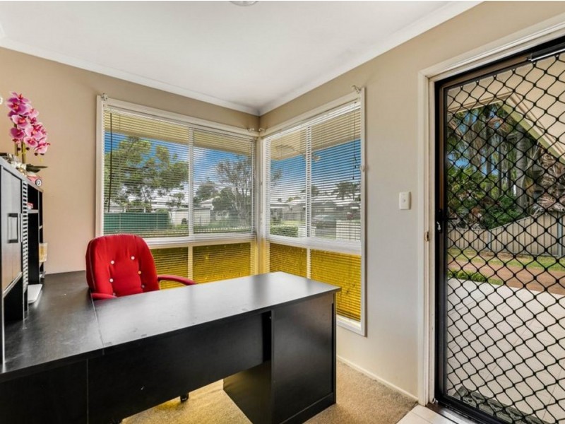 11 Winstanley Court, Newtown QLD 4350
