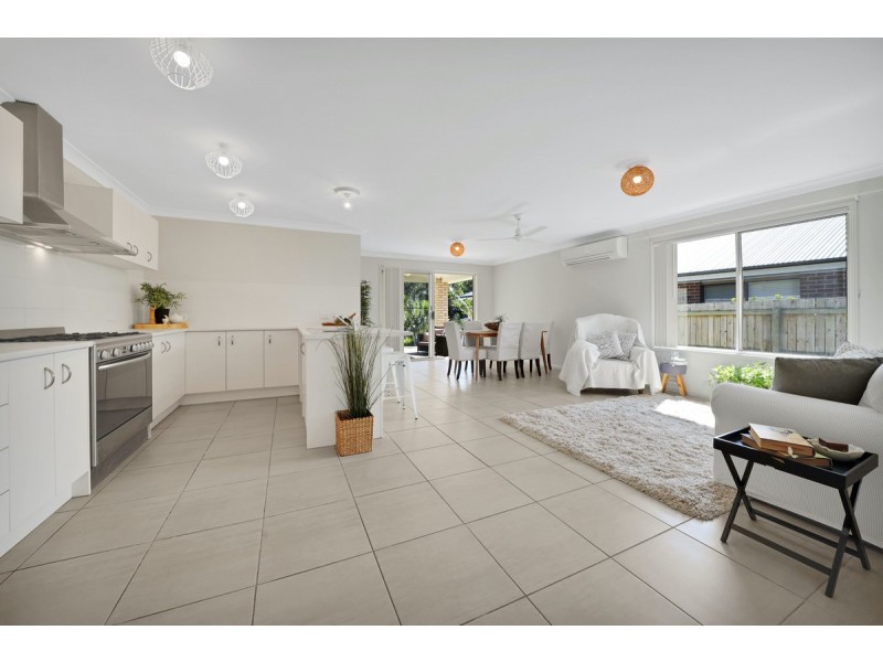 112 Brisbane Road, Warner QLD 4500