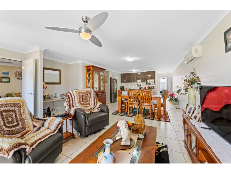 2/77 Platz Street, Darling Heights QLD 4350