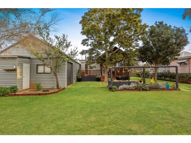 5 Wombyra Street, Newtown QLD 4350