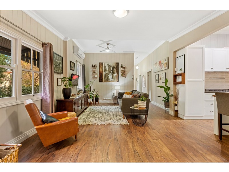 5 Wombyra Street, Newtown QLD 4350