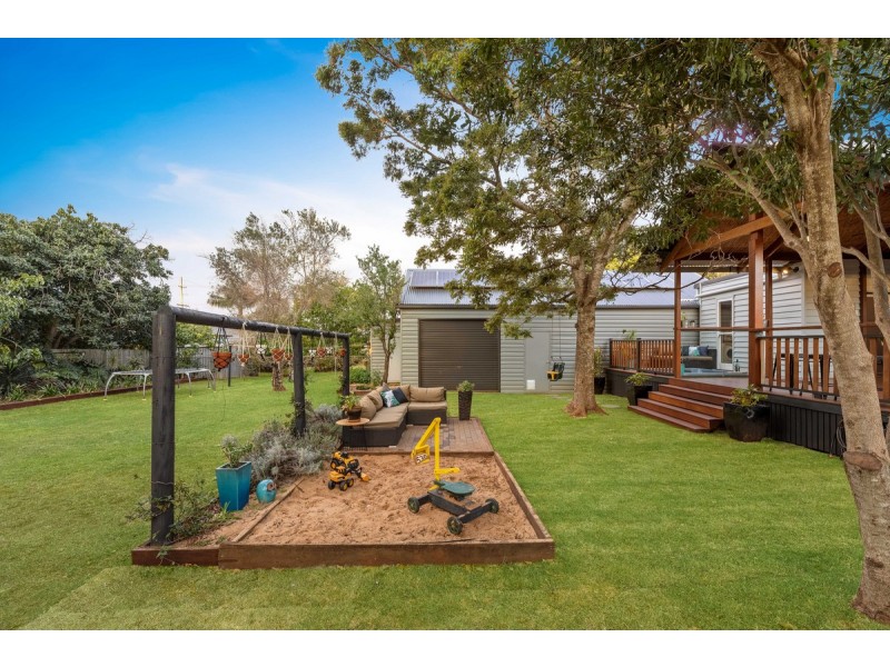 5 Wombyra Street, Newtown QLD 4350