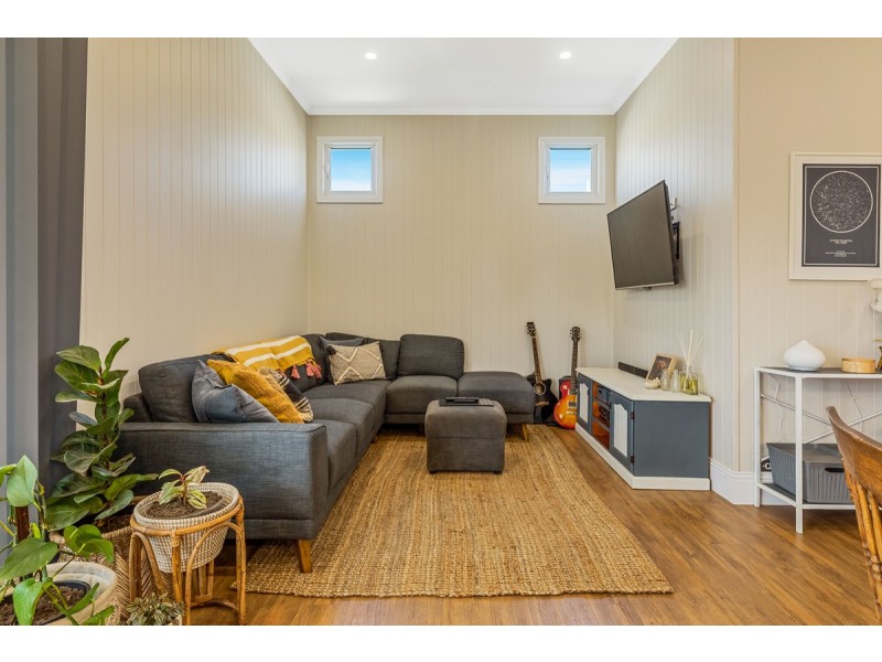 24 Ranfurly Street, Newtown QLD 4350