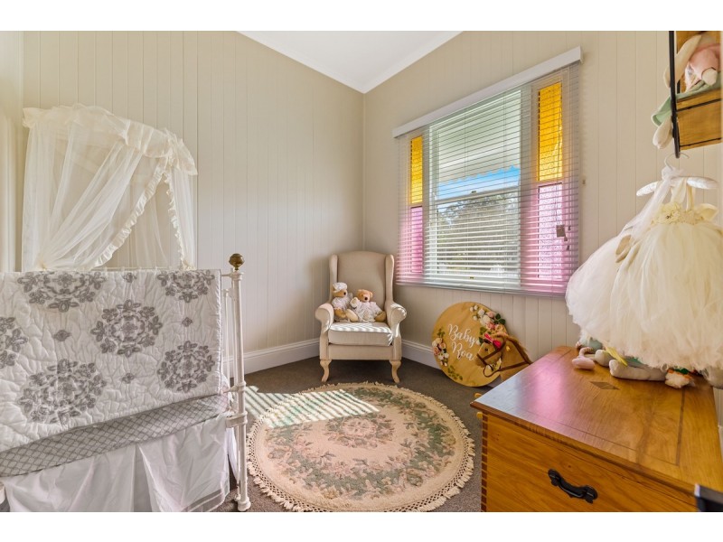 24 Ranfurly Street, Newtown QLD 4350