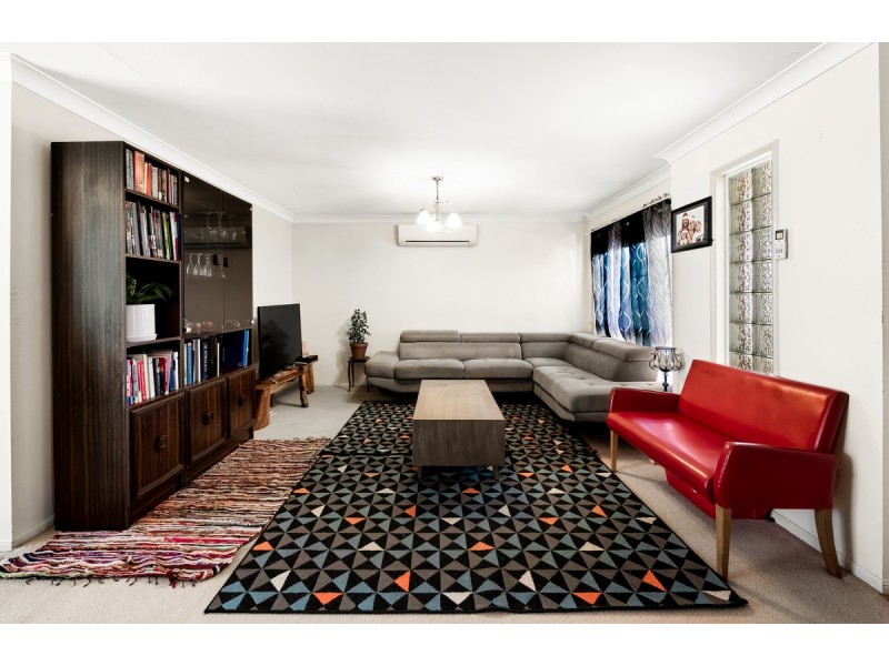 18 Gouldson Drive, Kearneys Spring QLD 4350