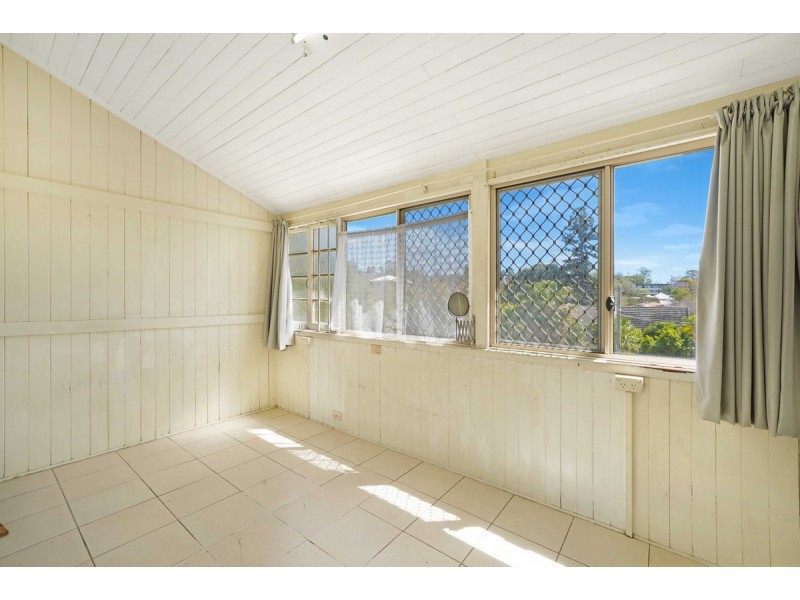 12 Moorak Street, Taringa QLD 4068