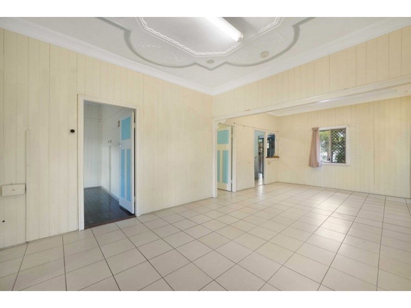 12 Moorak Street, Taringa QLD 4068