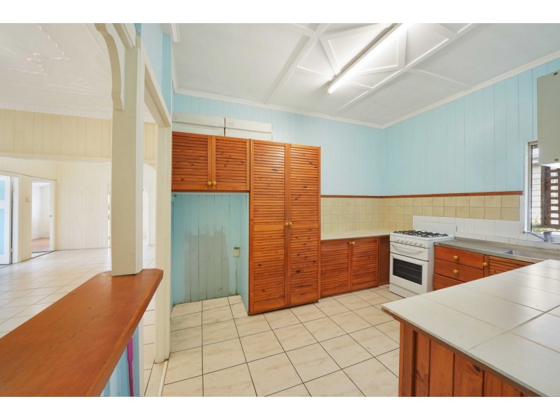 12 Moorak Street, Taringa QLD 4068