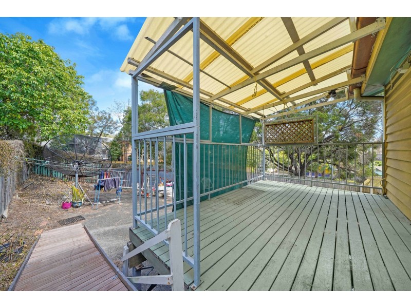 12 Moorak Street, Taringa QLD 4068