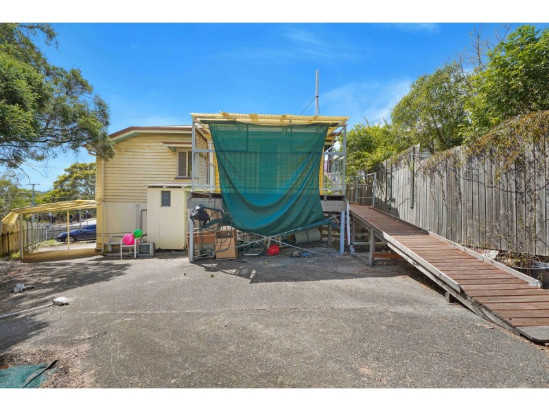 12 Moorak Street, Taringa QLD 4068