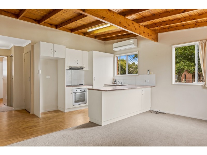 1/24 Claret Street, Wilsonton Heights QLD 4350