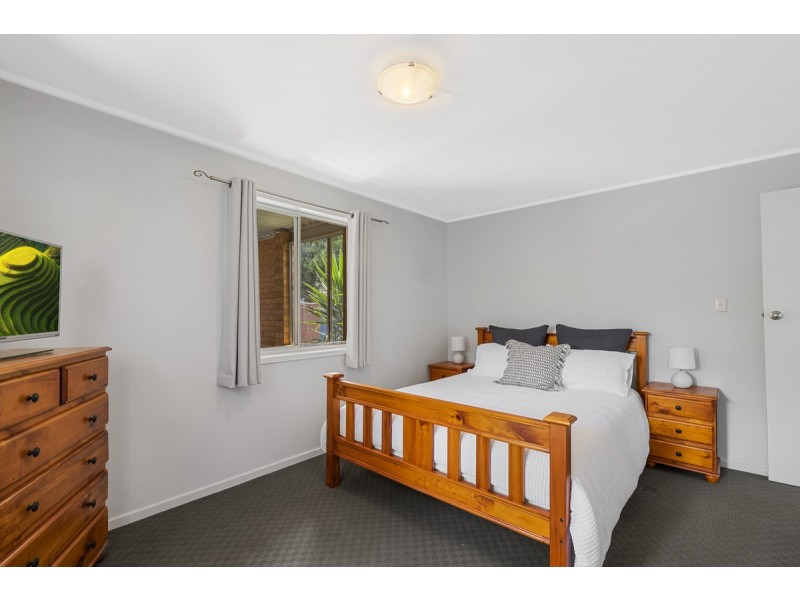 9 Talinga Street, Mount Lofty QLD 4350