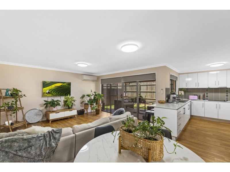 1/10 Owl Court, Kleinton QLD 4352