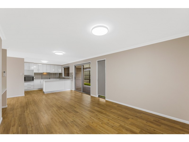 1/10 Owl Court, Kleinton QLD 4352